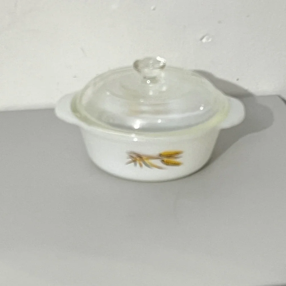 Fire-King Casserole Dish 1 Pint White Wheat Pattern Milk Glass Lid Vintage USA